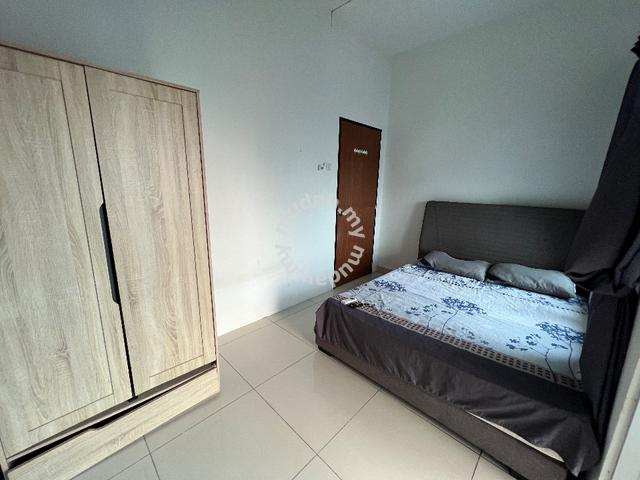 Sky Habitat Walking Distance to CIQ Room For Rent 5