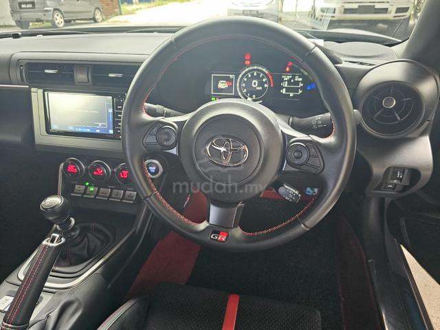 2022 Toyota GR86 2.4 RZ MANUAL COUPE GRADE 5A - 5