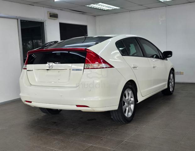 2011 Honda INSIGHT 1.3 (HYBRID) (A) - 4