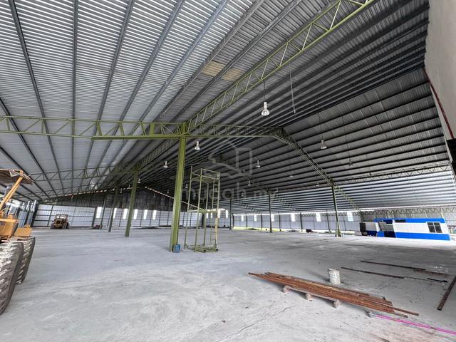 Warehouse For Sale @ Demak Laut 1