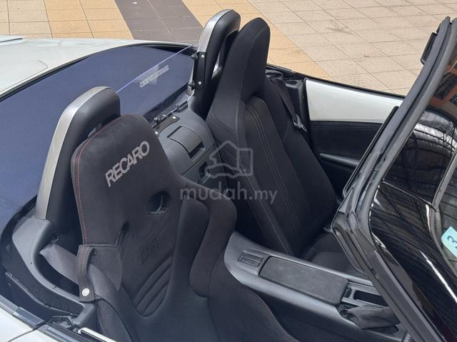 Mazda 1.5L MX5 ROADSTER Recaro Momo Saclam - 1