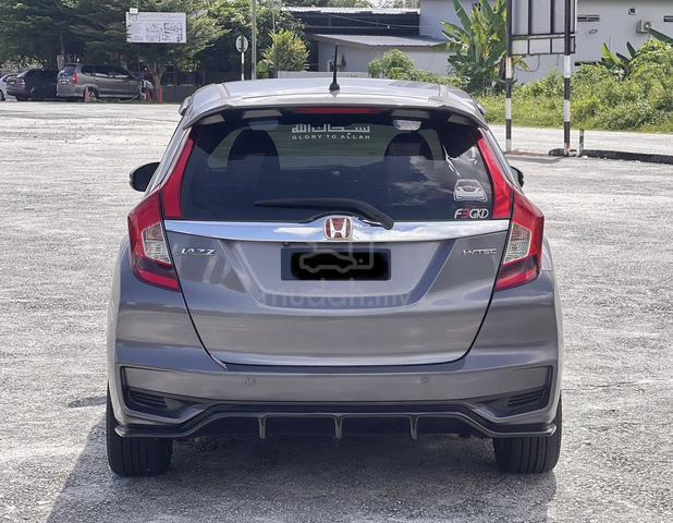 2019 Honda JAZZ 1.5 RS (A)FREE 3 YEARS WARRANTY - 4