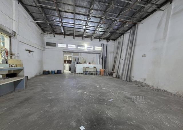Hot Saleđ„SemiD Factory WarehouseïŒTmn Mas Puchongă10,000sf/ CFăExtend 1