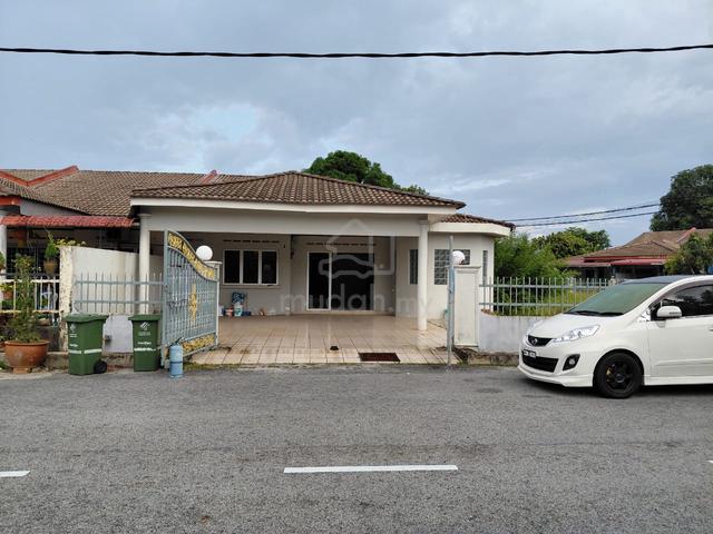 Corner lot teres setingkat bukit setongkol Cenderawasih indah Freehold 1