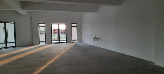 CORNER LOT, ECO PALLADIUM Retails Shop, Level 1, Big Unit, 3100 Sqft 1