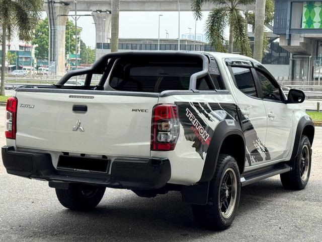 2023 Mitsubishi TRITON 2.4 VGT 4X4 AT KIT RIMS CAM - 5