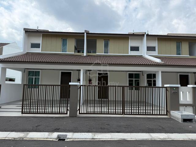 Guarded Double Storey Terrace house in Panorama Lapangan Ipoh Perak 1