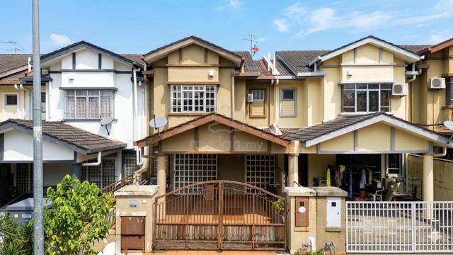 FACING OPEN | Double Storey Bandar Seri Putra, Kajang 1