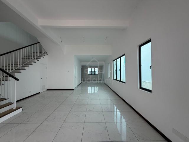 【 Level Prestige 】Double Storey Terrace House - Bukit Banyan End Lot 1