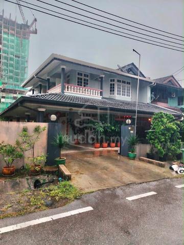 Hup Kee Double Storey Semi Detached House FOR SALE 1