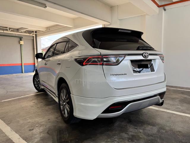 2015 Toyota HARRIER 2.0 PREMIUM - 2