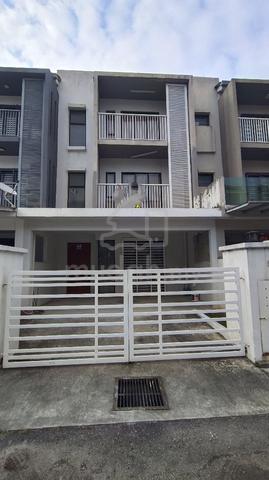 Abadi Heights 2.5 storey for Sale 1