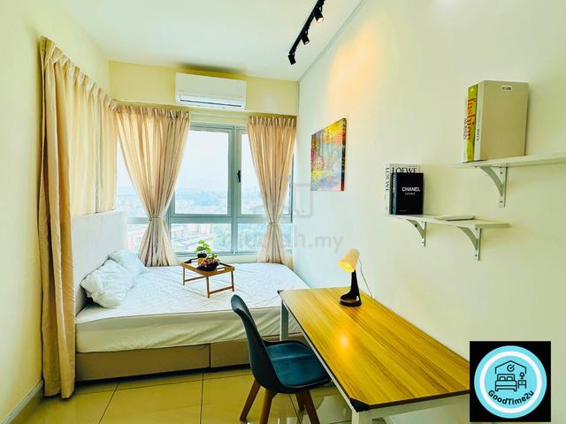 Just 1 minute reach to MRT station 🔥Premium Cozy Middle Room 🔥 1