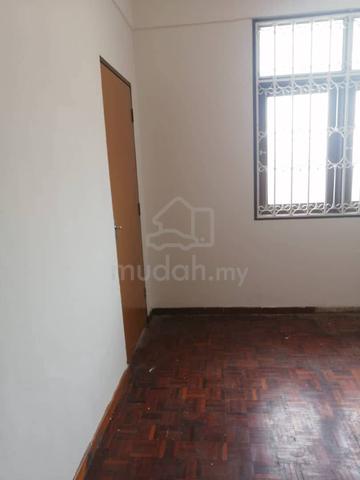 【FREEHOLD】Limited End Lot 2 Storey Kampung Lapan Melaka Town for Sale 5