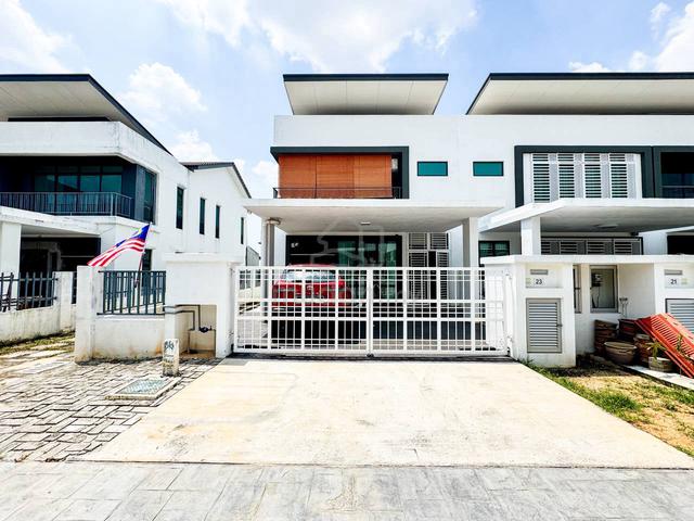 ENDLOT Double Storey Aman Putri Seksyen U17 Shah Alam 1