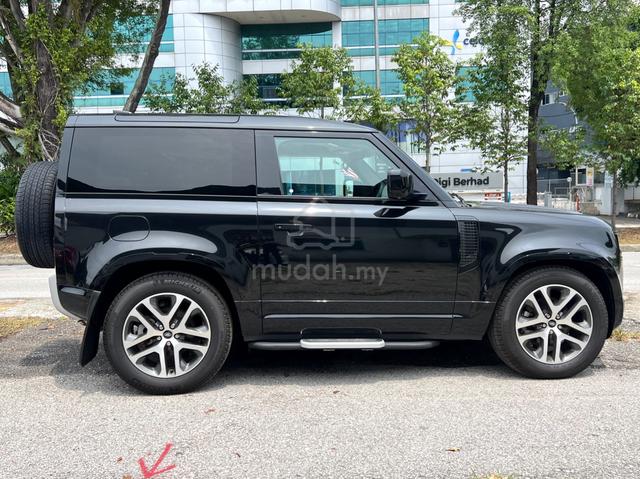 12k Mil 2022 Land Rover DEFENDER 2.0 90 XS P300 - 4