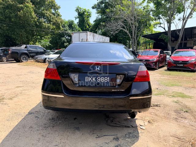 Honda ACCORD 2.0 VTI-S FACELIFT (A)-07 - 2