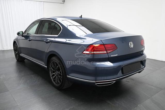 2016 Volkswagen PASSAT 2.0 TSI HIGHLINE 1-OWNER - 4