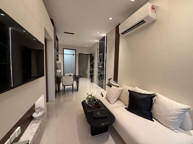 Danga Bay Serviced Residence 1