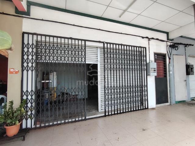 pasir Putih single storey shop 1