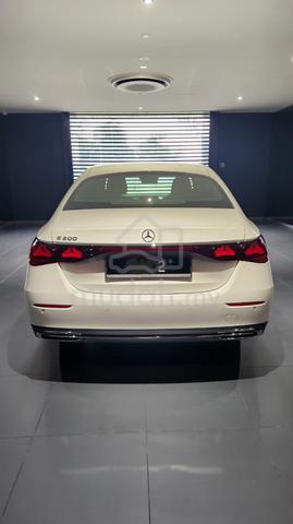 2024 Mercedes Benz E200 2.0 AVANTGARDE MY24 W214 - 4