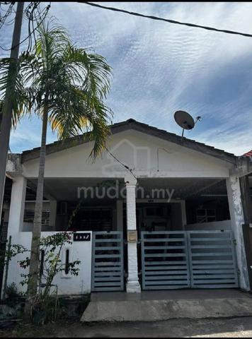 Rumah Teres Bandar Utama(FULLY RENOVATED) 1