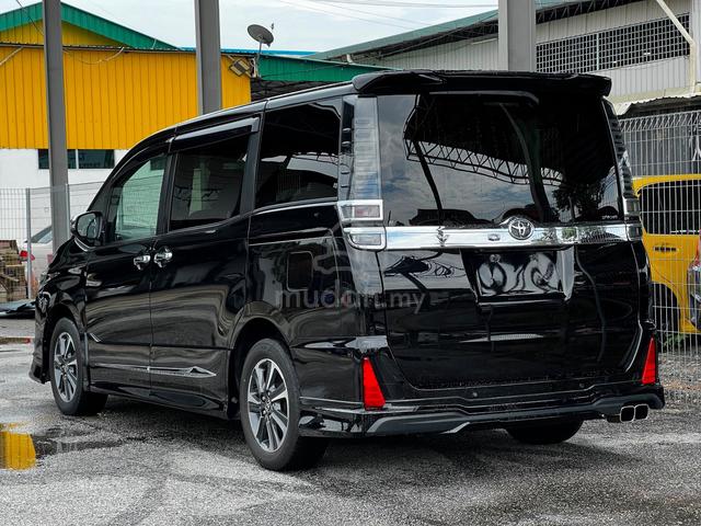 2021 Toyota VOXY 2.0 ZS KIRAMEKI III (A) - 3