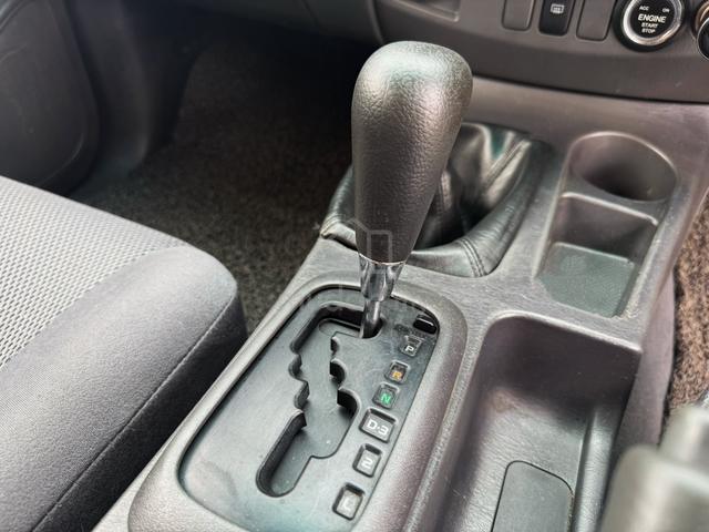 2012 Toyota HILUX 2.5 G (A) - 4