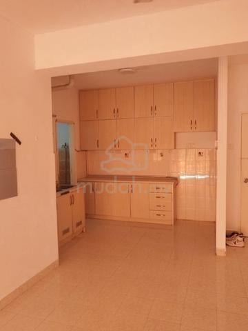 Master Room 1