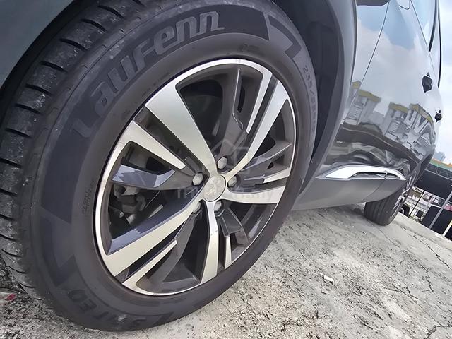 2020 Peugeot 5008 Allure Plus LOW KM S/ROOF 360CAM - 3