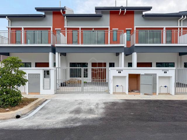 Double Storey Terrace Taman Semarang Intan, Dengkil Selangor 1
