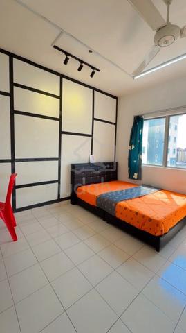 Medium Room at Suriamas Condominium Zero Deposit ready movein immidtly 1