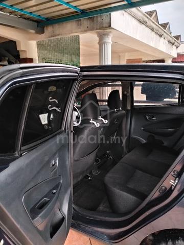 2017 Perodua AXIA 1.0 G (A) - 5