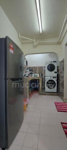 Bilik Wanita di Petaling Jaya (Fully Furnish & Automatic Dryer) 1