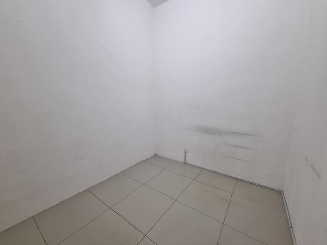 3 Storey Terrace Corner House @ Lengkok Pantai Jerjak For Sale 3