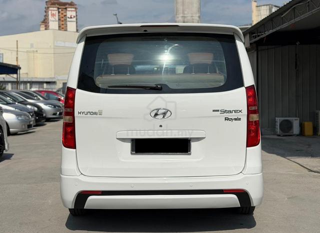 2011 Hyundai GRAND STAREX 2.5 ROYALE FULL LEATHER - 4