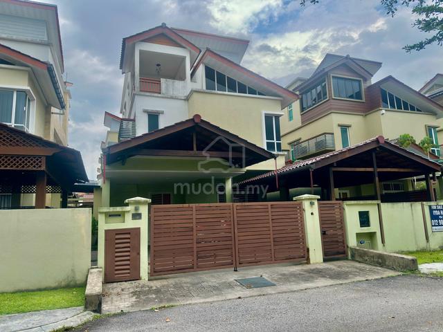 MOVE iN CONDiTiON 🔥 RENOVATED Casa Villa 3 Storey Bungalow Shah Alam 1