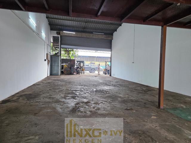 Limited Unit Pandamaran Light Industrial Factory 22*75 1.5 Storey !! 1