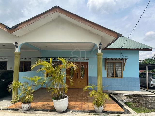 LANDED HOUSE & FULLY FURNISHED FOR RENT HOUSE FOR RENT (code: 11) 1