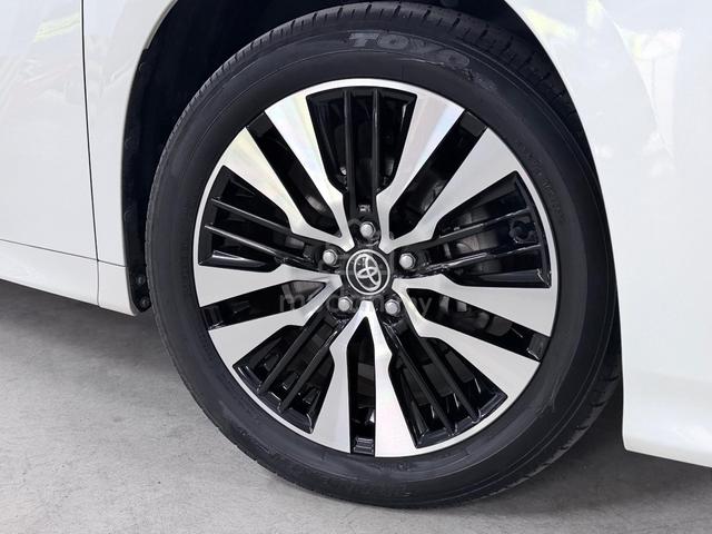 RECON 33k KM S/R SPARE TYRE 2023 Toyota ALPHARD SC - 3