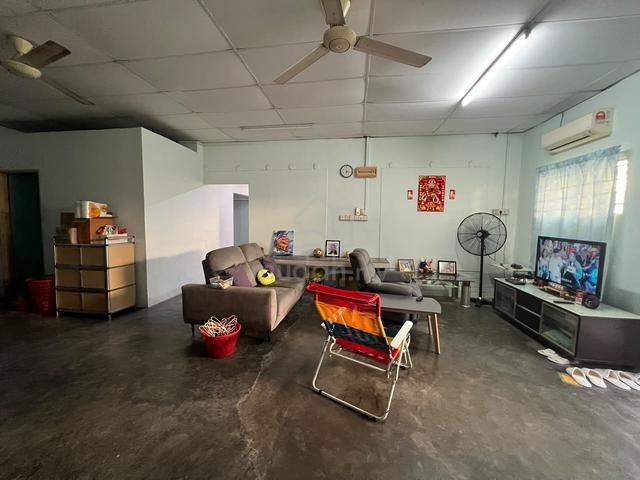 SINGLE STOREY SEMI-D Petaling Jaya, Section 8 for sale 1