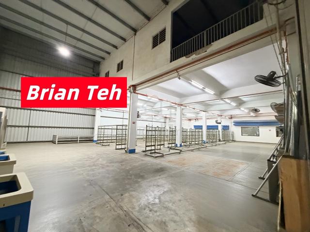 1.5 Storey Detached Factory Warehouse Sale at Iks Bukit Minyak 1