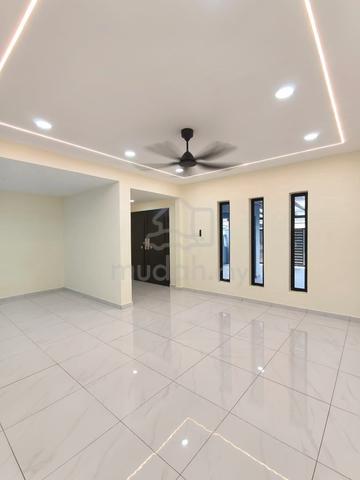 Rare Unit Tebrau @ Taman Daya Super Hot Fully Renovated 2 Storey House 1