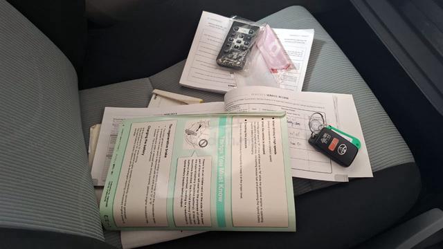 Toyota PRIUS C 1.5 (H) (A) K/less P/start Svc Book - 4