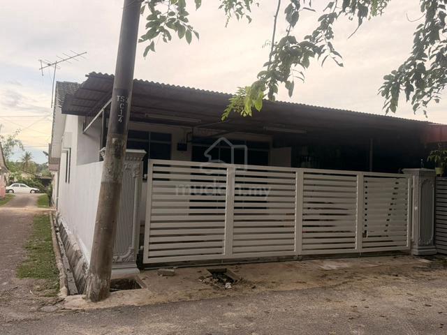 Full Loan Fully Renovated Taman Sejati Indah 1 Storey Teres End Lot 1