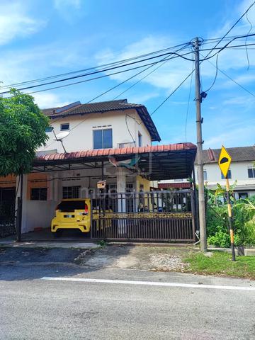 Rumah Teres 2Tingkat End Lot Belakang Petronas Bukit Kuang Utk Disewa 1