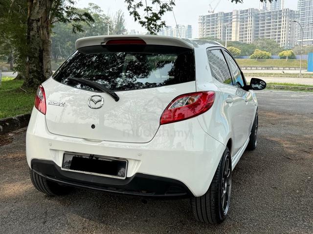 2012 Mazda 2 1.5 V (A) HATCHBACK/ANDRIOR PLAYER - 2