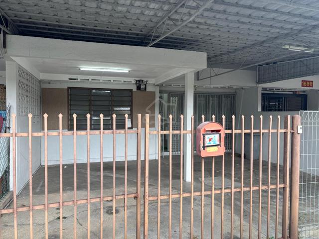 Kluang Kluang Baru Jalan Mansur Hj Salleh Johor 1