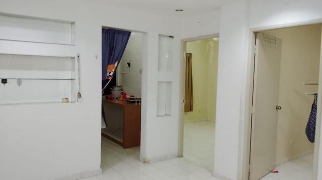 Desa Ixora 1