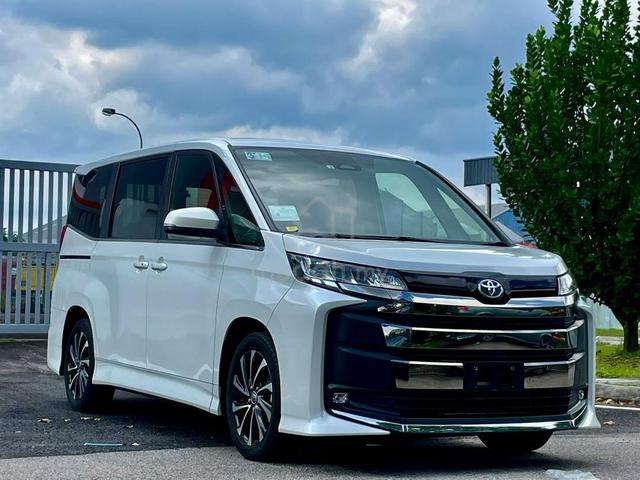 2022 Toyota NOAH 2.0 SZ (A) - 3